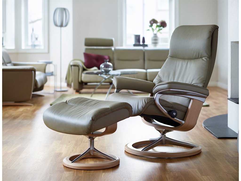 Entdecke den Stressless® View Relaxsessel: ergonomisch, individuell anpassbar & stilvoll. Jetzt im Einrichtungszentrum Konken erleben & Probesitzen!